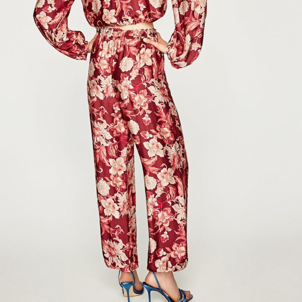 Zara Red Floral Jogger